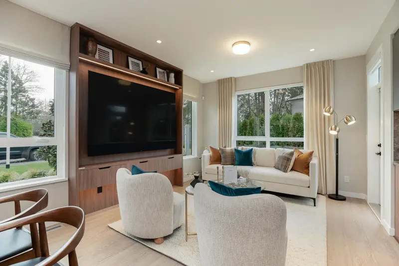 413 3128 JAGO WAY - photo 2 of 10