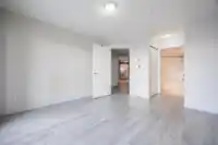 211 15233 PACIFIC AVENUE - thumbnail 18