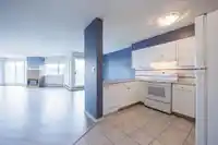 211 15233 PACIFIC AVENUE - thumbnail 3