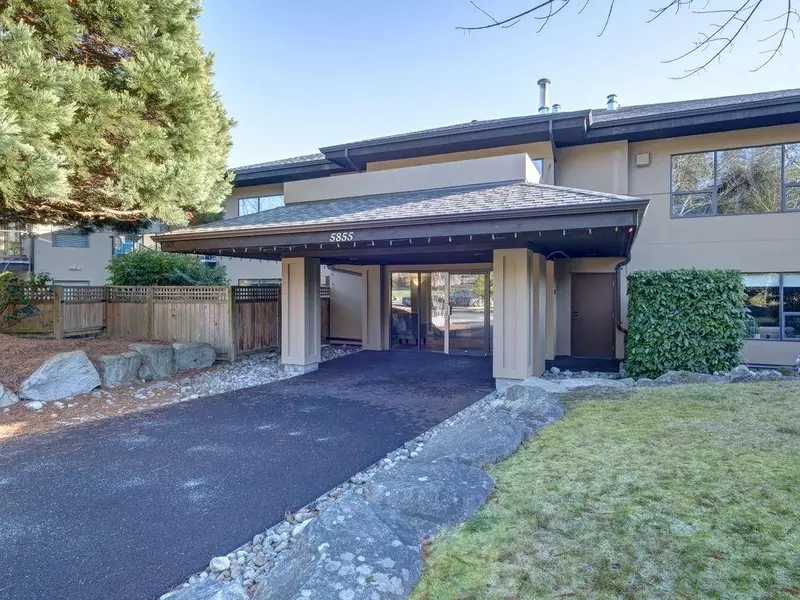 405 5855 COWRIE STREET - photo 4 of 25