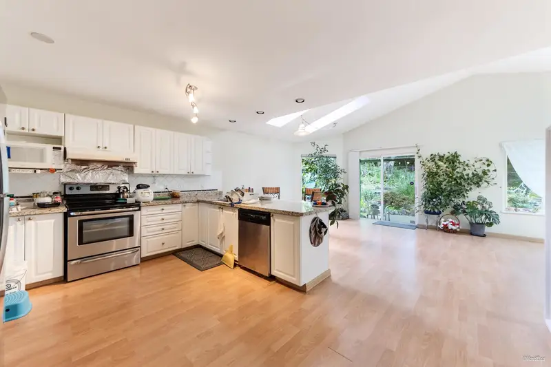 14534 ST. ANDREWS DRIVE - photo 4 of 25