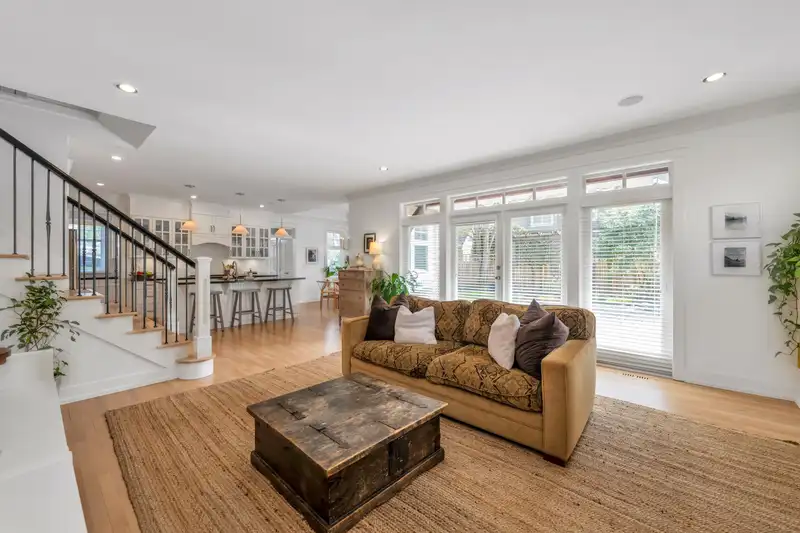2411 125 STREET - photo 4 of 40