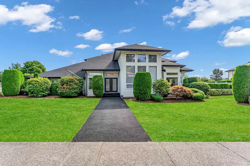 14260 82A AVENUE - photo 4 of 25