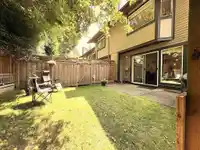 29 1828 LILAC DRIVE - thumbnail 35