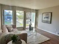 208 1860 E SOUTHMERE CRESCENT - thumbnail 3