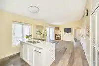 67 1400 164 STREET - thumbnail 1