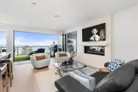 15260 VICTORIA AVENUE - thumbnail 4