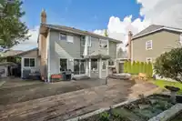 2064 150 STREET - thumbnail 32
