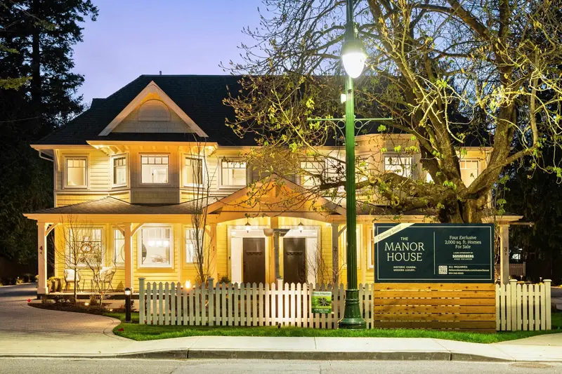 2 4569 ARTHUR DRIVE - photo 1 of 25