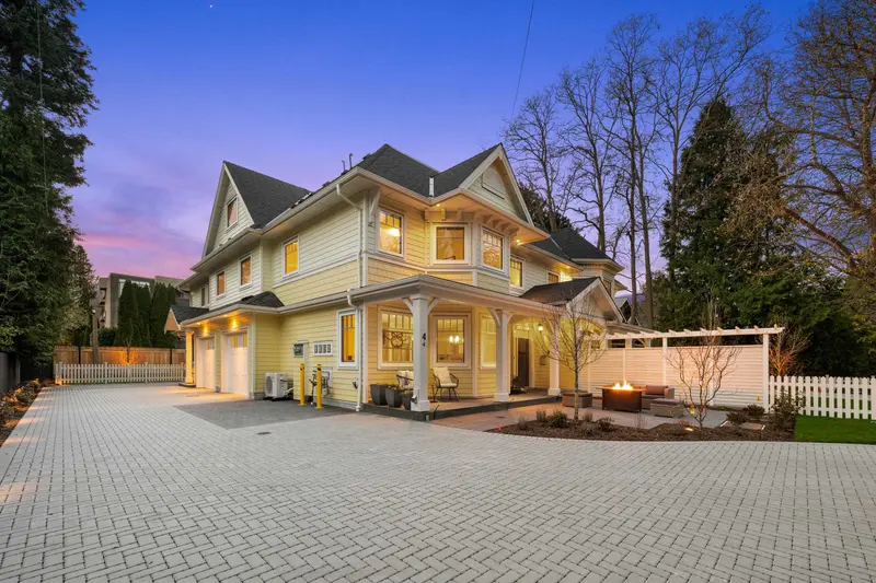 2 4569 ARTHUR DRIVE - photo 3 of 25