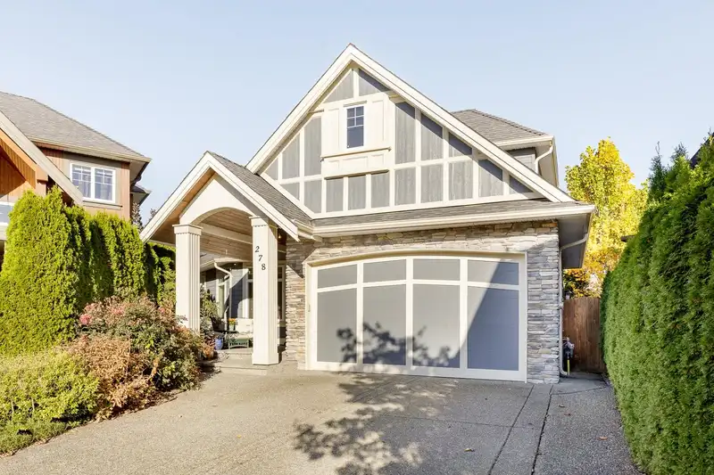278 174A STREET - photo 1 of 40