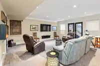 278 174A STREET - thumbnail 20