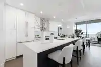 1505 1588 JOHNSTON ROAD - thumbnail 2