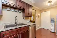 106 1447 BEST STREET - thumbnail 14