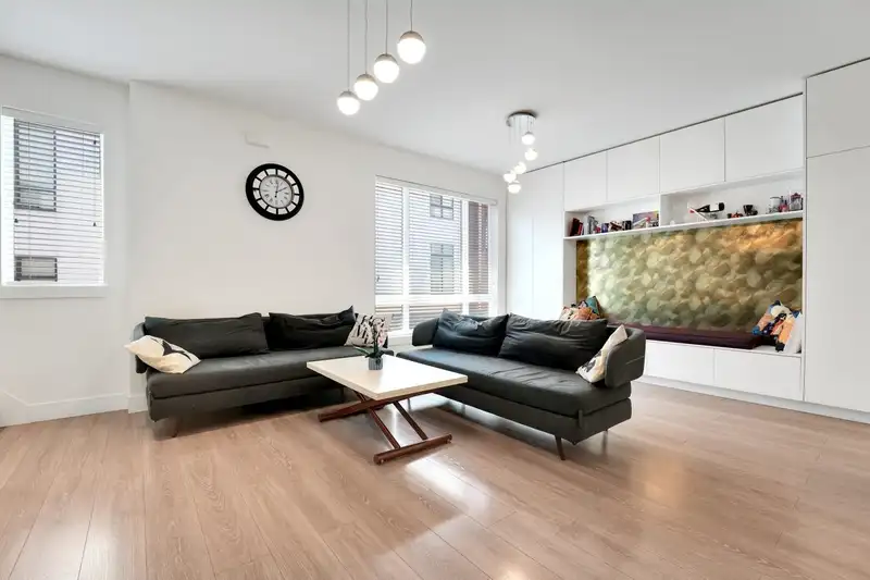 168 16433 19 AVENUE - photo 3 of 40
