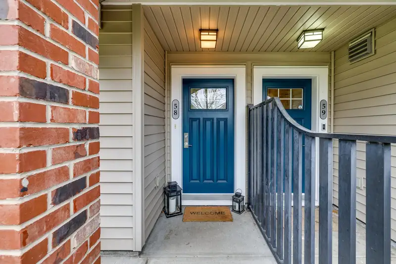 58 2450 161A STREET - photo 4 of 25