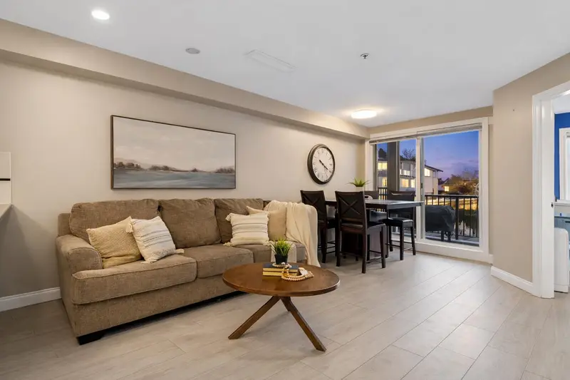 105 19939 55A AVENUE - photo 2 of 13