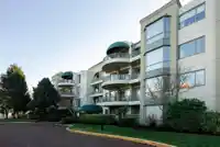 308 1725 MARTIN DRIVE - thumbnail 2