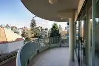 308 1725 MARTIN DRIVE - thumbnail 15