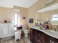 45 1640 162 STREET - thumbnail 14