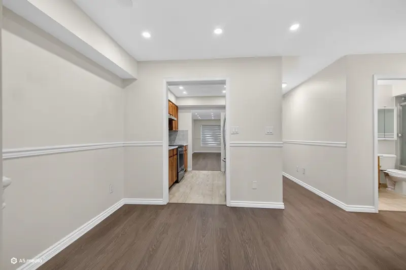 129 13725 72A AVENUE - photo 4 of 15