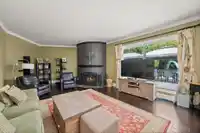 382 194 STREET - thumbnail 14