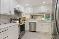107 15282 19 AVENUE - thumbnail 4
