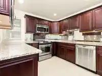 303 15255 18 AVENUE - thumbnail 9