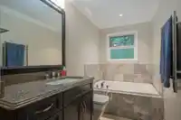 1901 IRIS PLACE - thumbnail 20