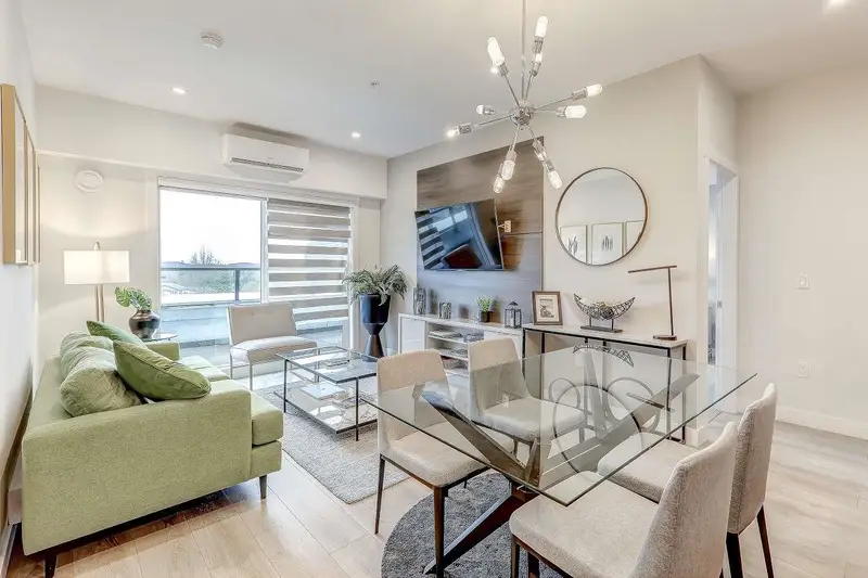 A504 14468 72 AVE - photo 1 of 25