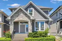 16477 21 AVENUE - thumbnail 1