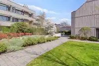 206 15275 19 AVENUE - thumbnail 1