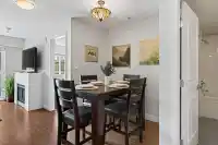 221 15745 CROYDON DRIVE - thumbnail 4