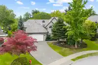 3388 CANTERBURY DRIVE - thumbnail 1