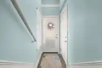 24 2925 KING GEORGE BOULEVARD - thumbnail 3