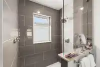 24 2925 KING GEORGE BOULEVARD - thumbnail 26