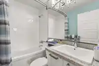 24 2925 KING GEORGE BOULEVARD - thumbnail 30