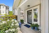 24 2925 KING GEORGE BOULEVARD - thumbnail 36