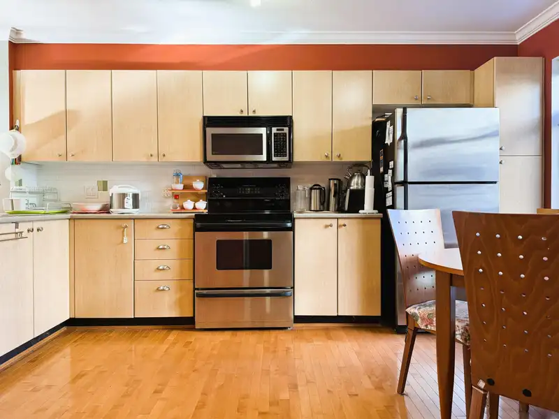 110 15236 36 AVENUE - photo 2 of 25