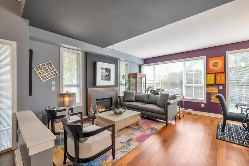 8 2501 161A STREET - photo 3 of 25