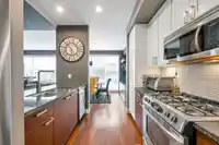 8 2501 161A STREET - thumbnail 10