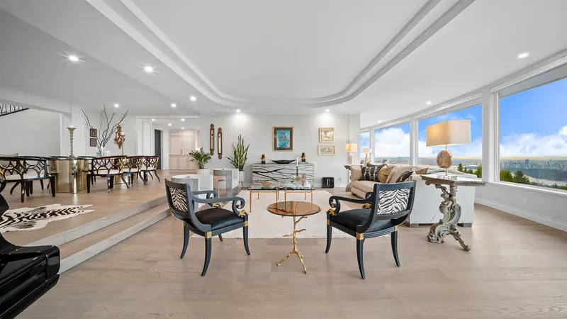 1439 CHIPPENDALE ROAD - photo 4 of 25