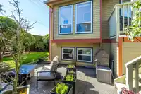 1 15151 BUENA VISTA AVENUE - thumbnail 3