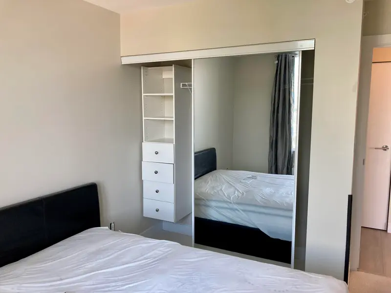 704 488 SW MARINE DRIVE - photo 4 of 7