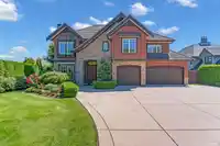 3372 155 STREET - thumbnail 1