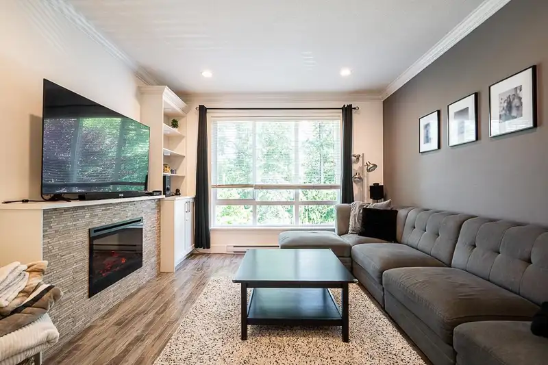 4 3039 156 STREET - photo 3 of 40