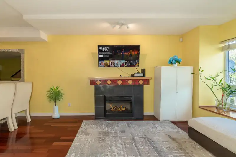 81 15168 36 AVENUE - photo 4 of 33