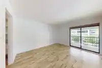 309 1520 VIDAL STREET - thumbnail 16