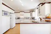 12652 16 AVENUE - thumbnail 9
