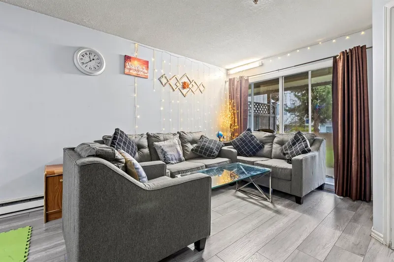 103 12160 80 AVENUE - photo 2 of 25